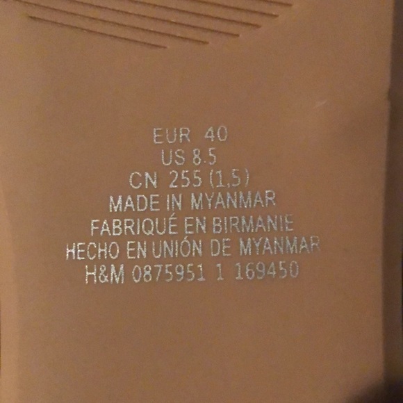 ⭕️ PRICE FIRM NO OFFERS NWOB RARE H&M Rhinestone Sandals - Picture 4 of 5